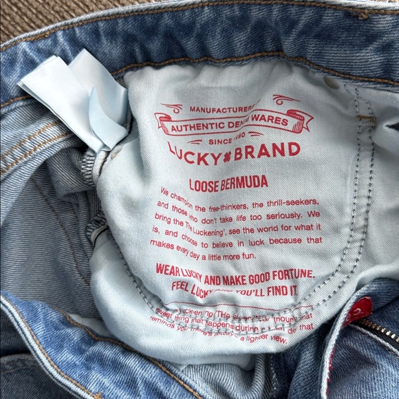 Lucky Brand Medium Blue Relaxed Jeans - Picture 6 of 6